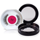 Bullseye ‘Just a Girl…’ FAYE Lash Compact