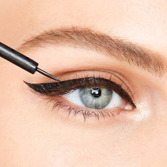 KISS Magnetic Eyeliner Black