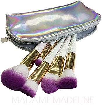Miss Adoro The Unicorns are Here! 8 Piece Makeup Brush Set