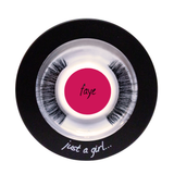 Bullseye ‘Just a Girl…’ FAYE Lash Compact